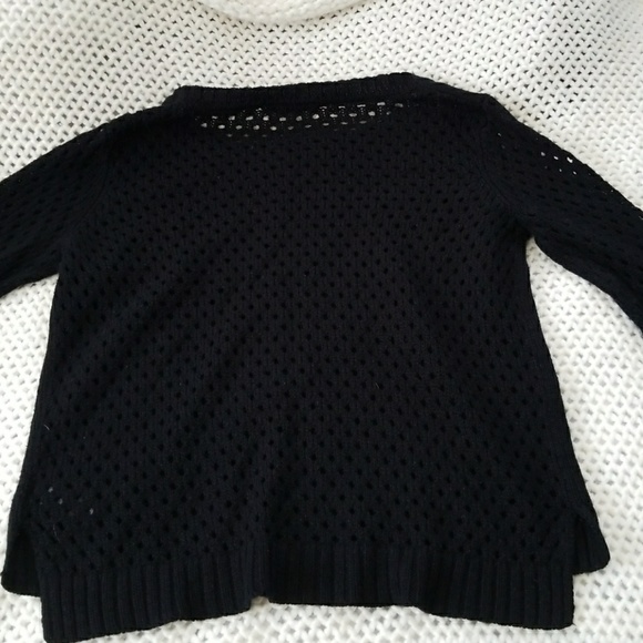 Sweater - Picture 4 of 4